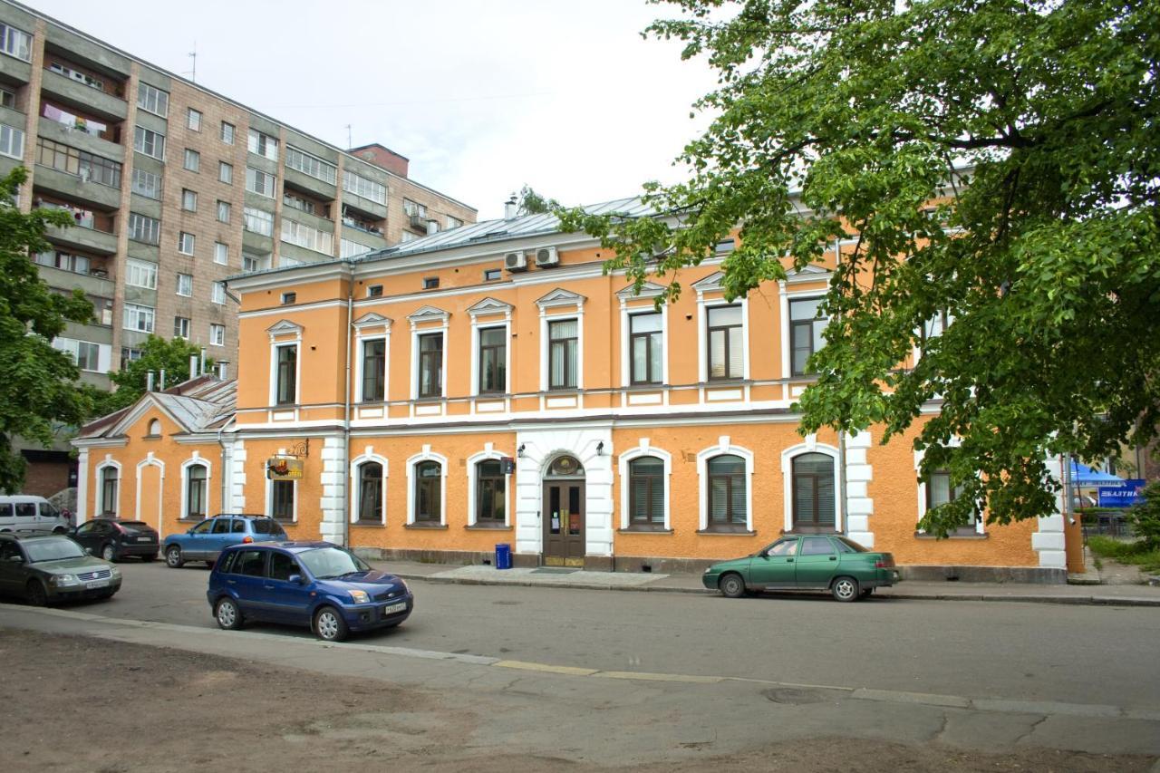 Letuchaya Mysh Hotel Vyborg Exterior foto